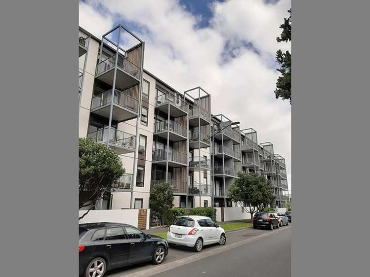 209/4 Bluegrey Avenue Stonefields_13