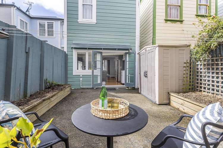 2 Porritt Avenue Mount Victoria_2