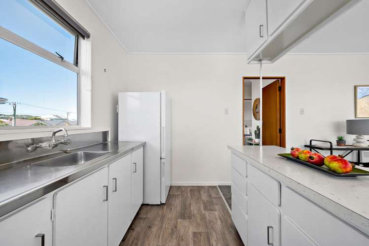 2/16 Ross Street Kilbirnie_6