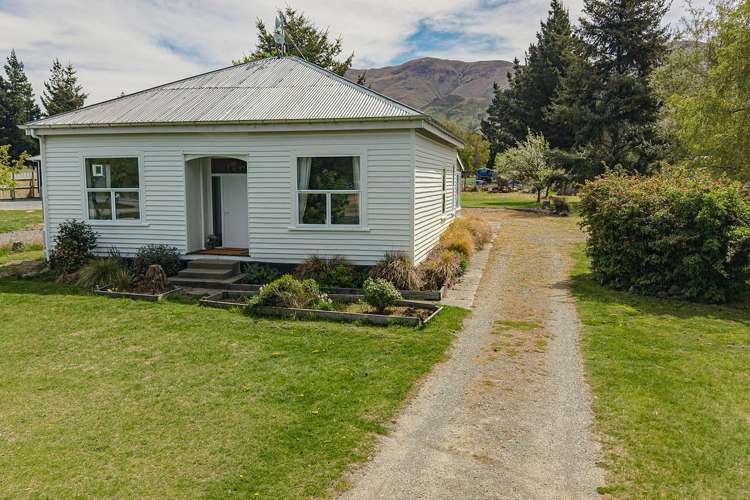 2074 Fairlie Tekapo Road Burkes Pass_29