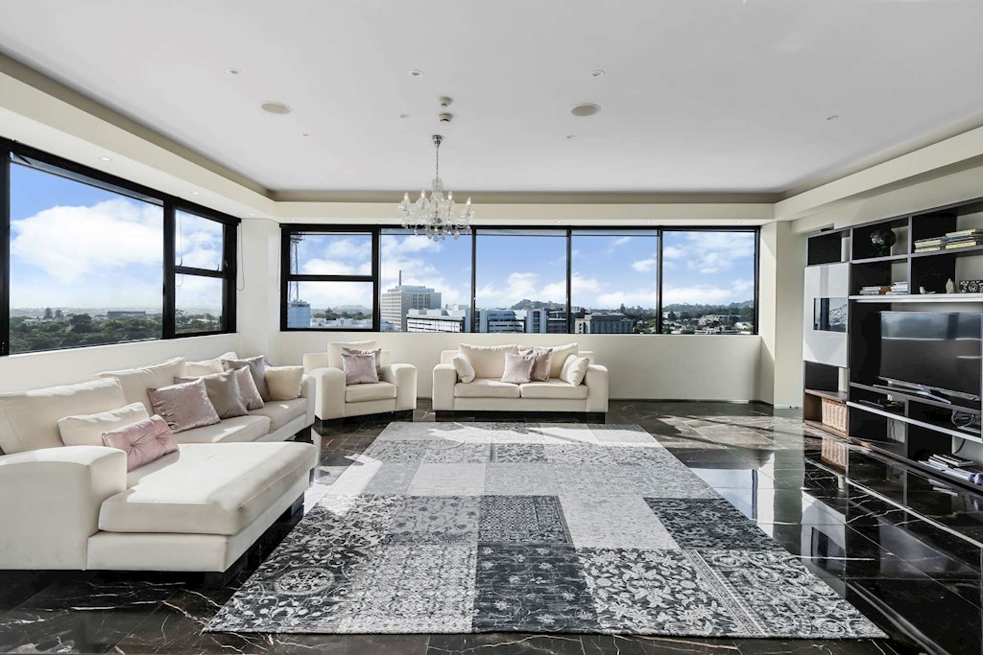 12a/2 Saint Martins Lane Grafton_0