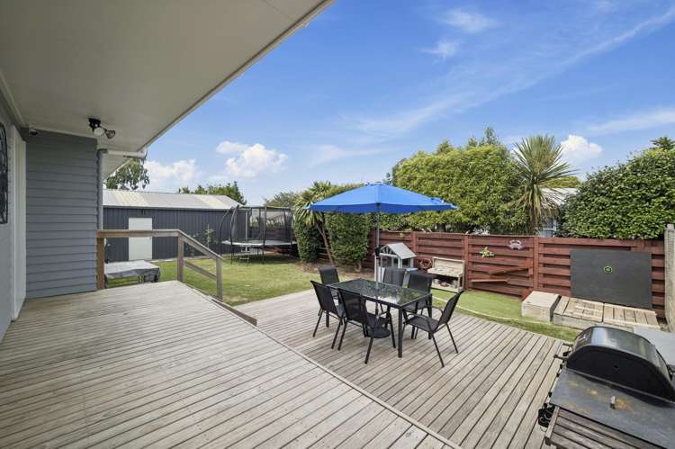 6 Gem Street Pukehangi_12