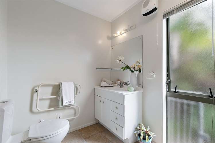 23 Tyrico Close Unsworth Heights_14