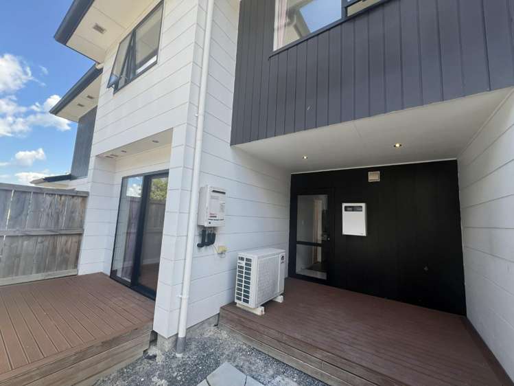 2/16 Inverness Avenue 1074_14