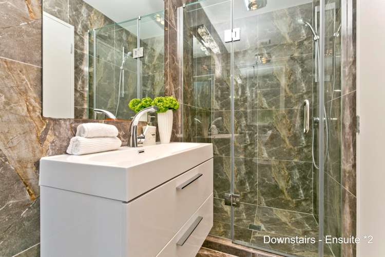 20 Pluto Place Beach Haven_18