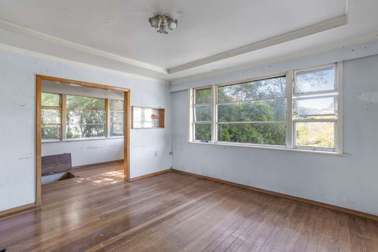 8 Stokes Valley Road Stokes Valley_3