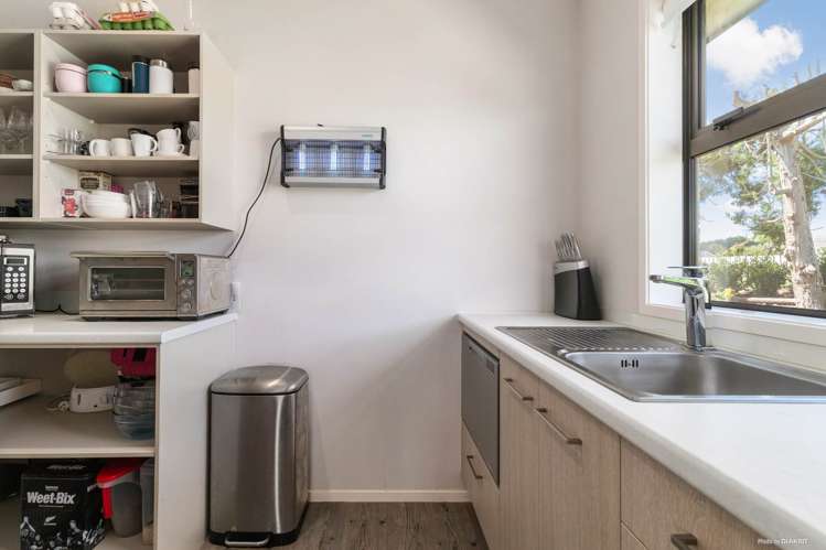 1541 Waiuku Road Waiuku_8