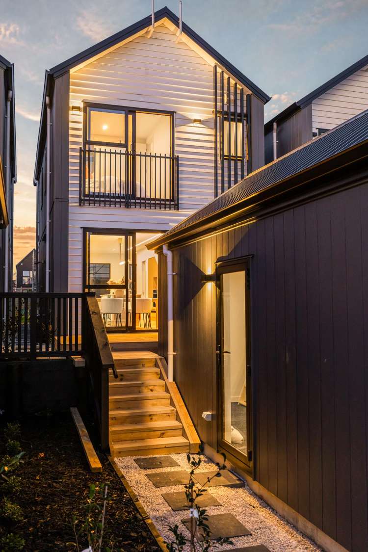 60 Picnic Point Road Hobsonville_22