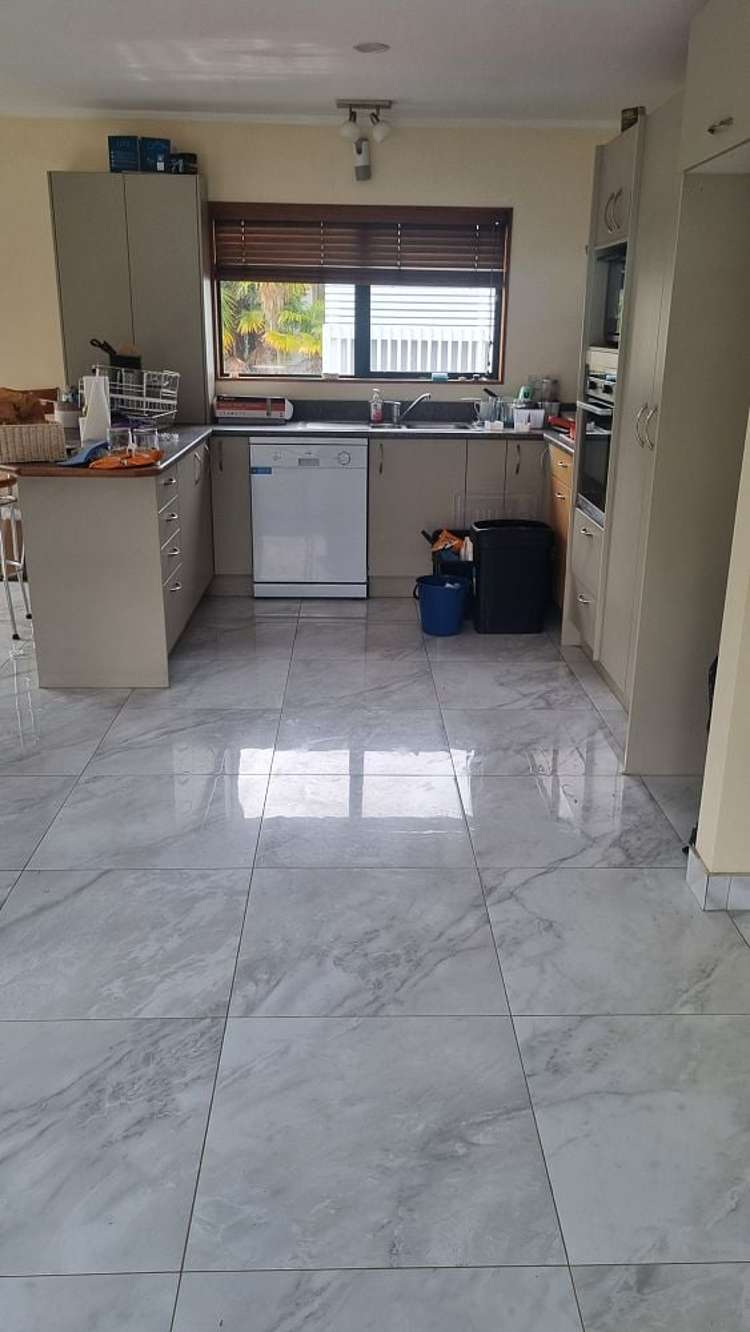 2/6 Wilkinson Way Browns Bay_11