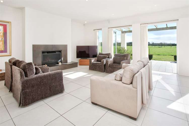 1727 South Eyre Road West Eyreton_11