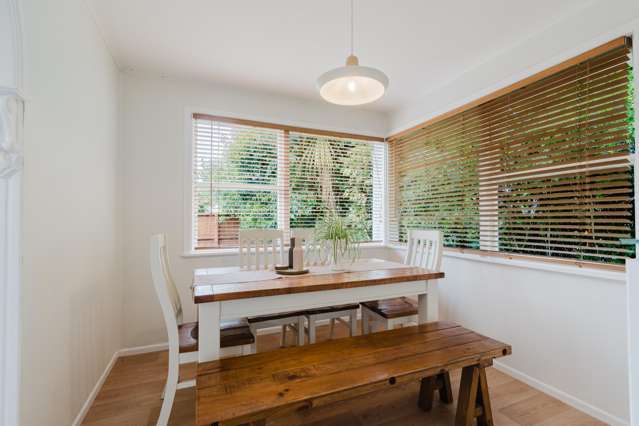 22 Joanna Place Deanwell_3