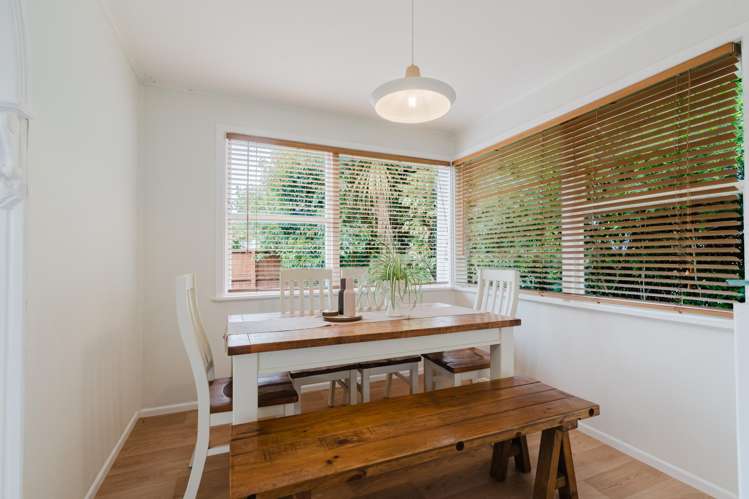 22 Joanna Place Deanwell_3