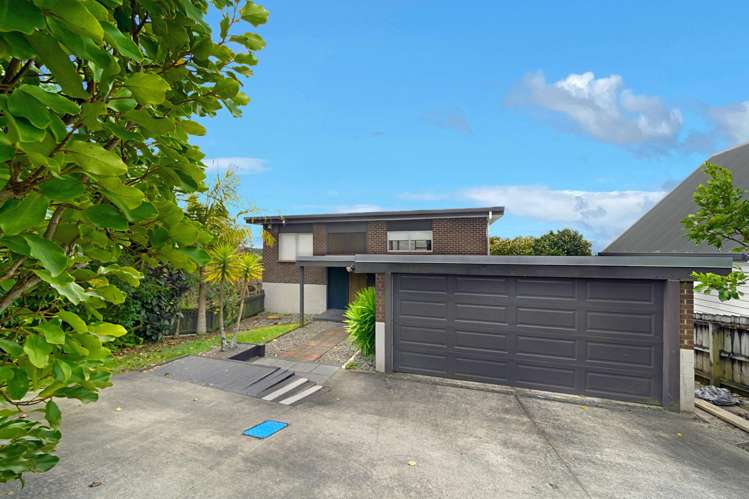229 Golf Road Titirangi_30