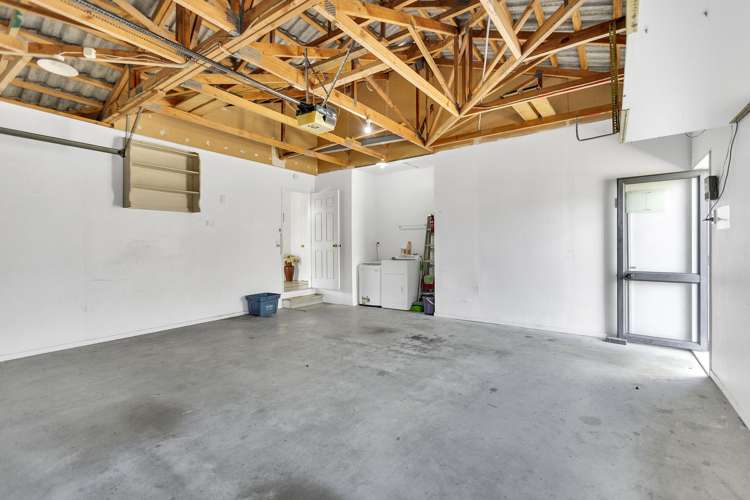 16 Stanley Drive Lynmore_19