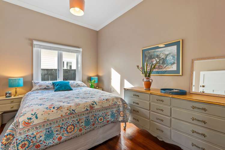 19 Glen Road Kelburn_11