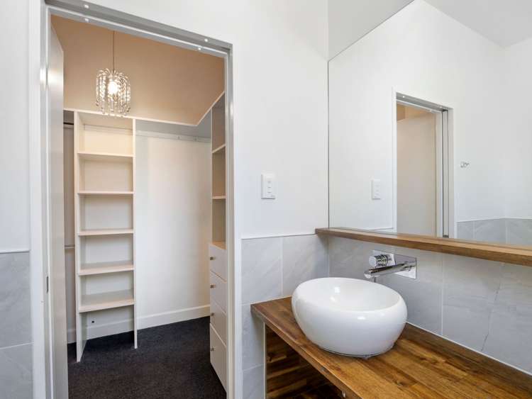 217 Somme Parade Aramoho_14