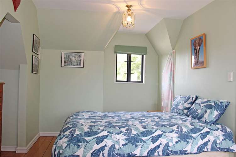 1758 Cust Road Cust_11