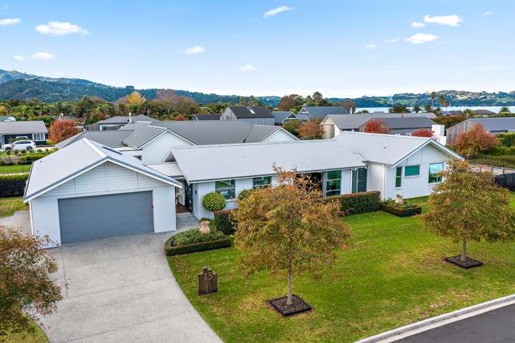 8 Wrybill Way Point Wells_23