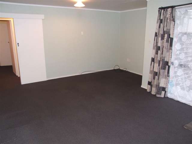 2/80 Hinekura Avenue Taupo_4