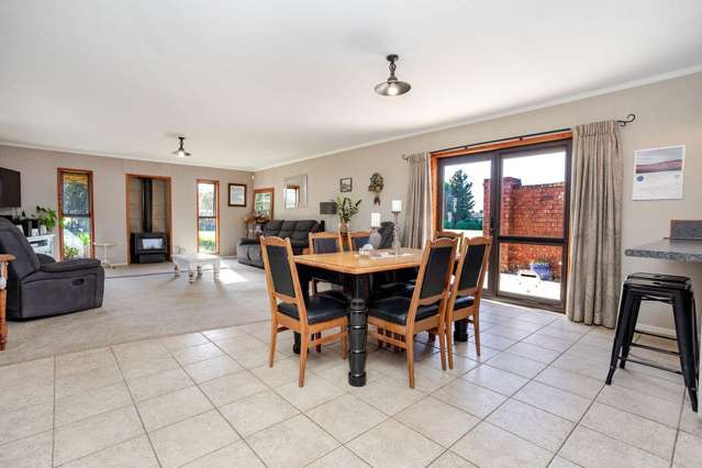 71 Gregg Street Dannevirke_4
