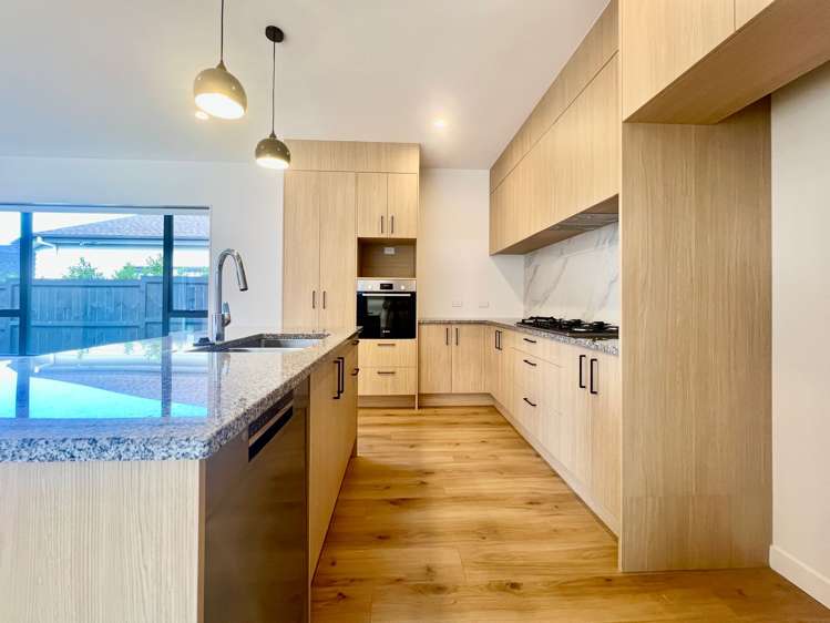 4 Haupa Nui Street Wainui_8