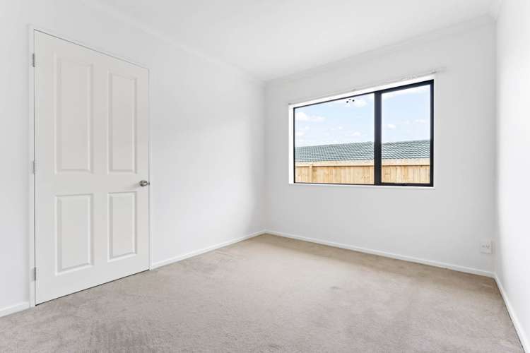 19 Shah Place Glen Eden_6