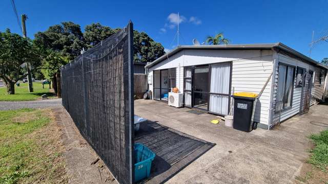 607 Thames coast Road Waiomu_2