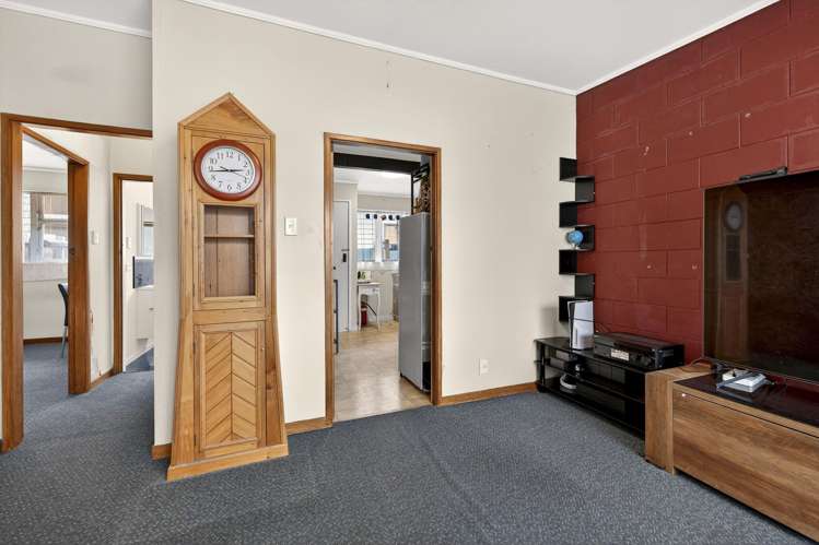 2/443 Church Street Palmerston North_11