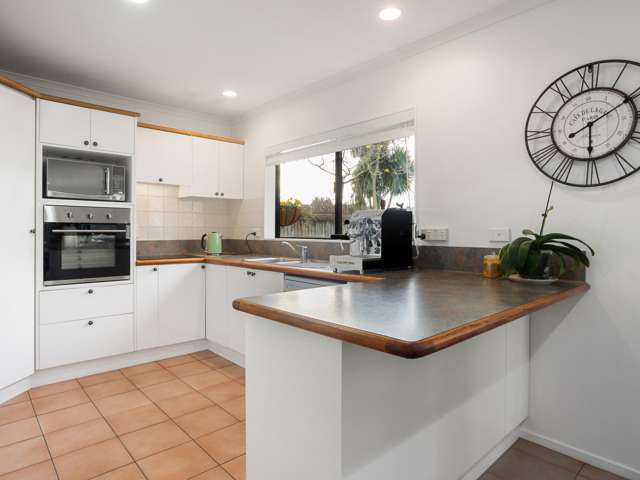 64 Bouverie Crescent Flagstaff_4