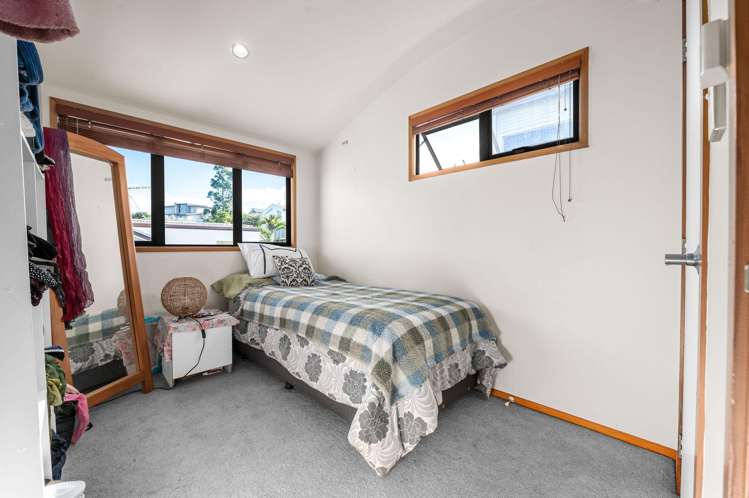 112B Lake Road Frankton_16
