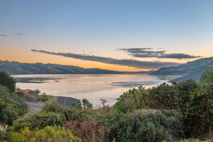 1 Luss Road Company Bay_25