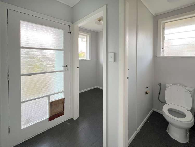 5 Kelwyn Road Kelston_9