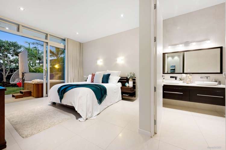 54 Pine Harbour Parade Beachlands_12