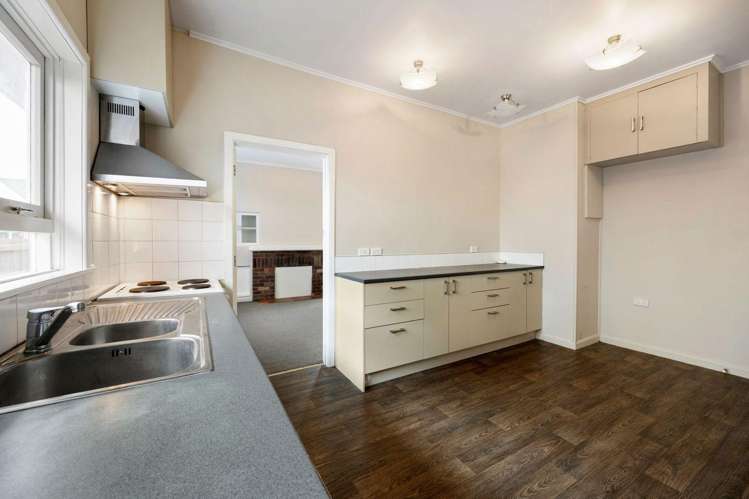 31 Wellington Street 1074_4