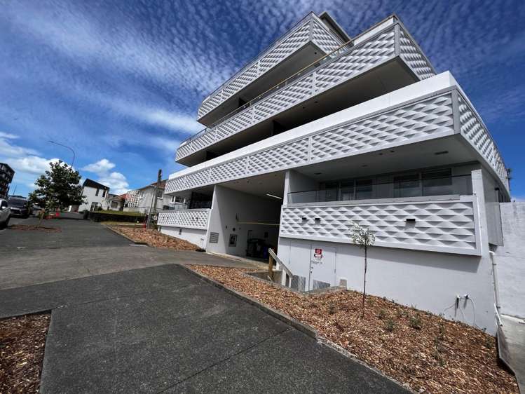 1e/444 Great North Road Grey Lynn_12