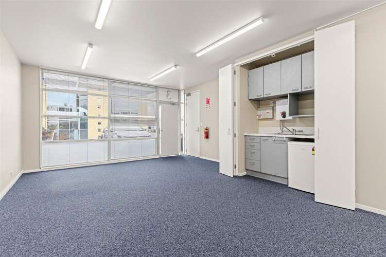 27C Sir William Pickering Drive Burnside_1