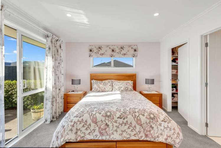 6 Crossley Avenue Woodend_16