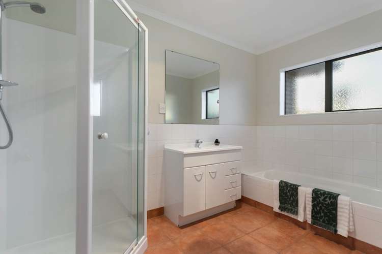 51 Chapel Road Flat Bush_15