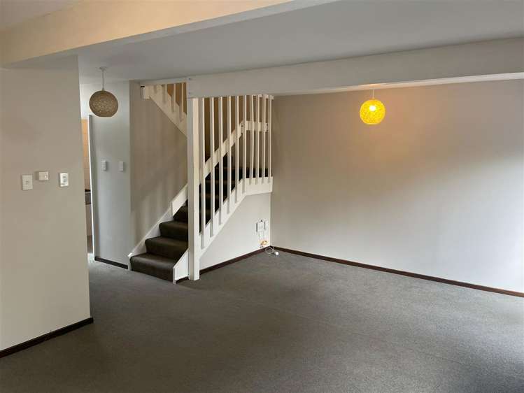 16/27 Cornwall Street Saint Albans_4