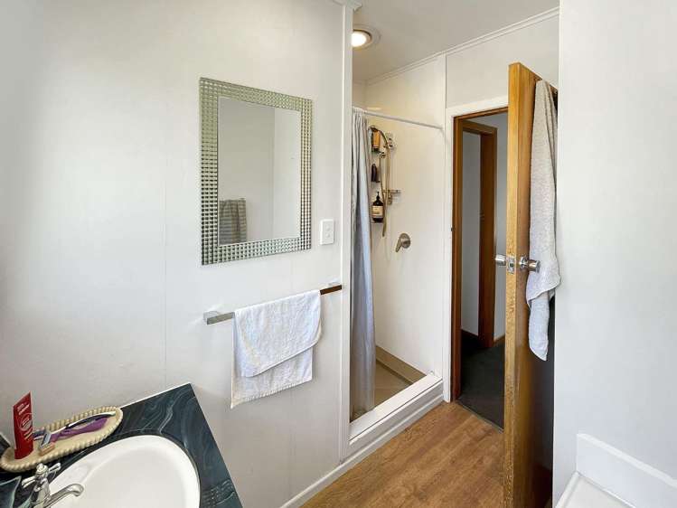 15 Elizabeth Place 2607_14