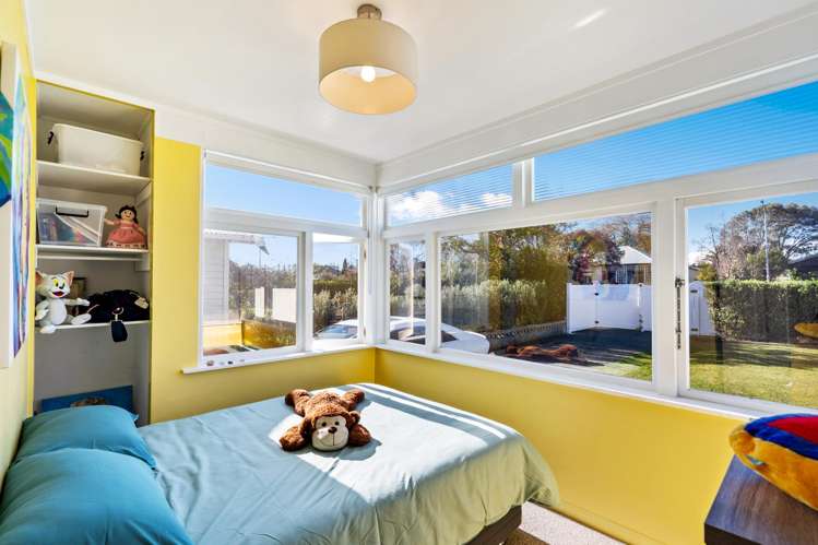 144 Nelson Crescent Napier South_10