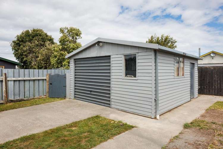 8 Harding Place Feilding_17