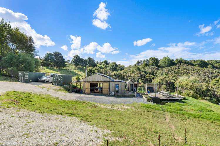 957 Bull Road Paparoa_30