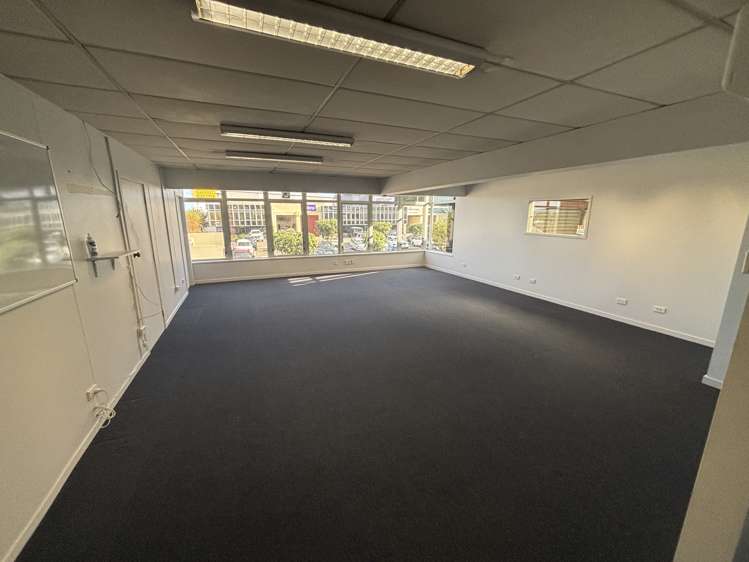 495 Hutt Road Alicetown_10