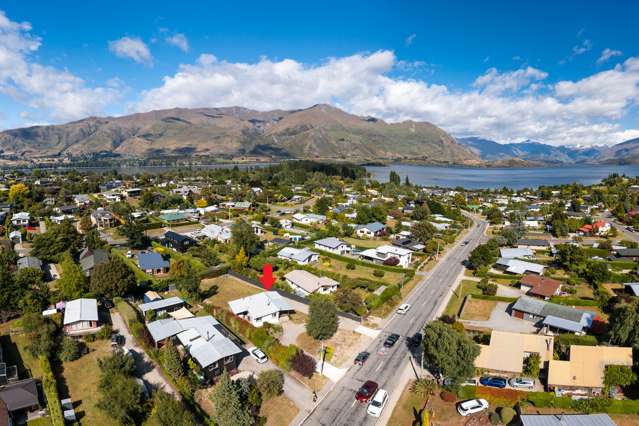 147 Aubrey Road Wanaka_2