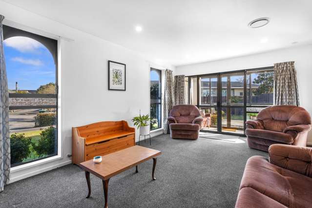 18 Omega Place Casebrook_2