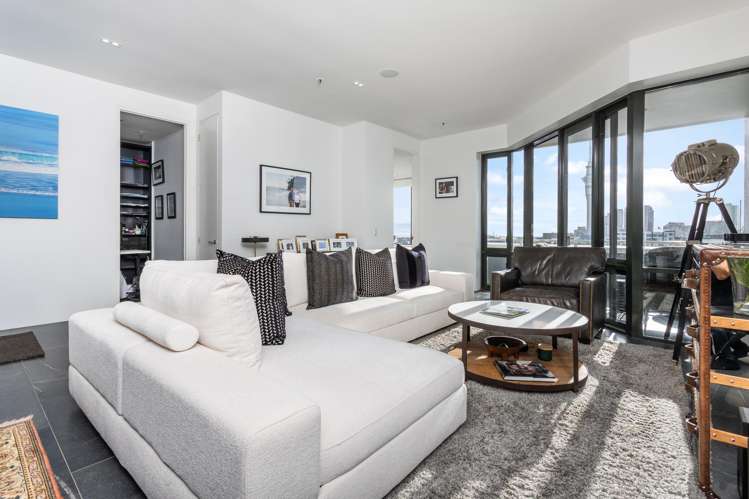 9A/22-28 Beresford Square_4