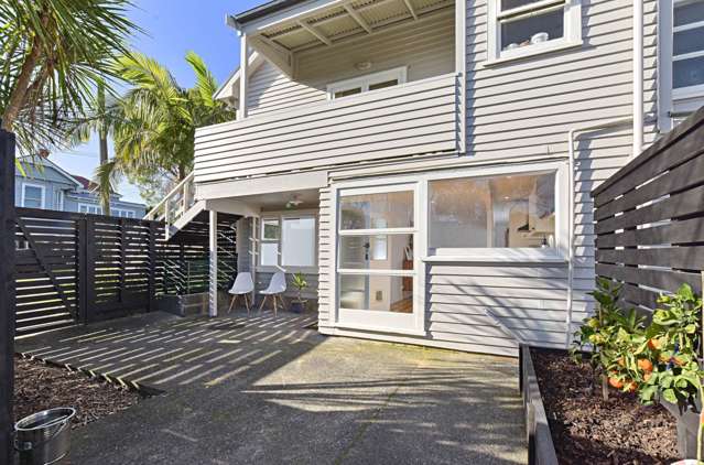 1/137 Crummer Road Grey Lynn_1