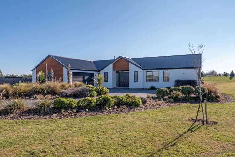 37 Silver Peaks Drive West Melton_17
