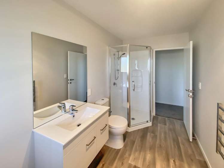 10 Rosalind Avenue 1429_15